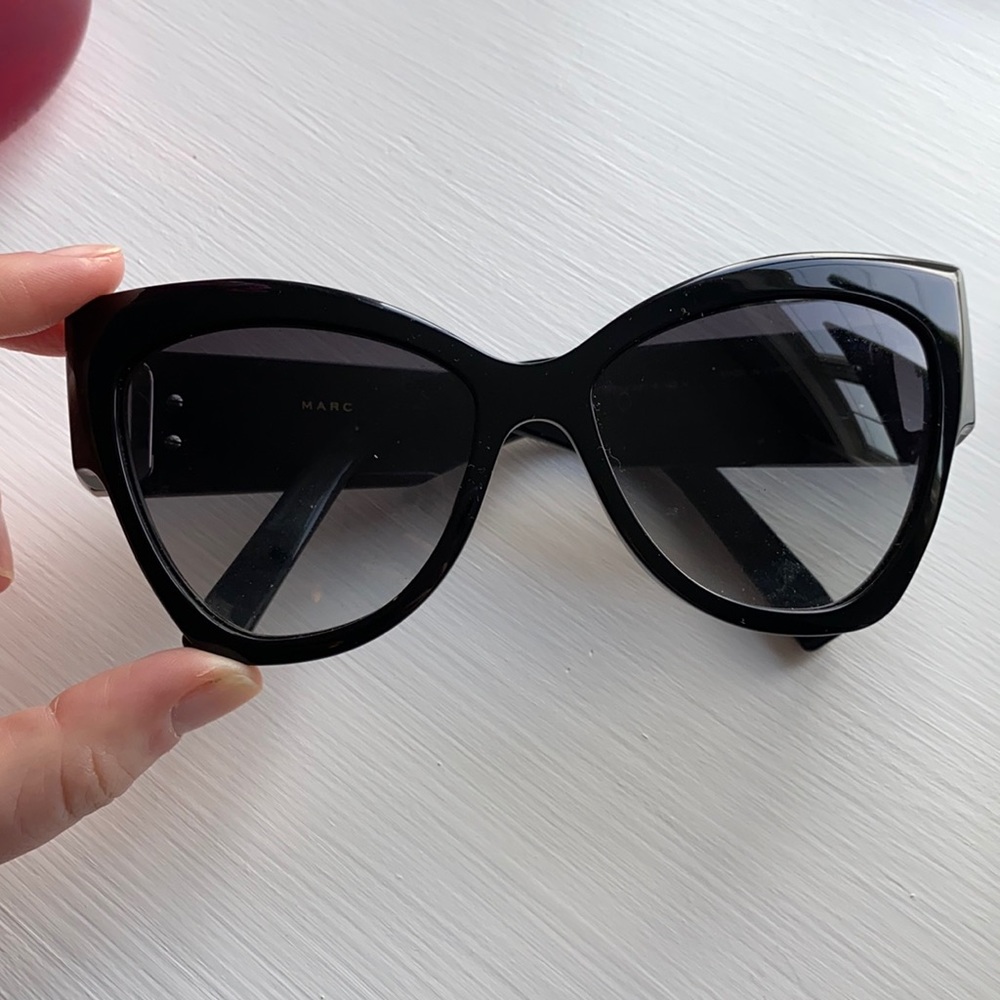 Marc Jacobs sunglasses (no case)